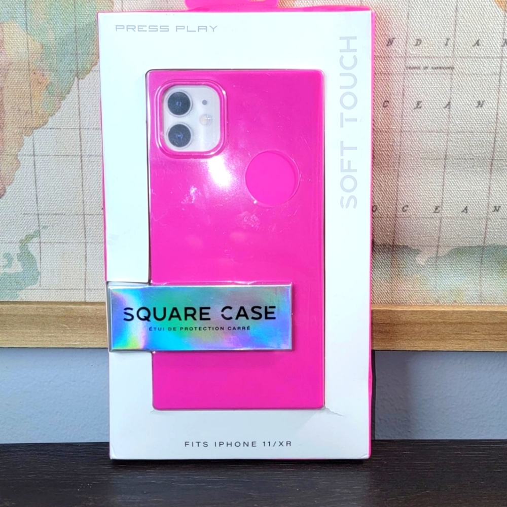 BRAND NEW Press Play In Pink Cell Phone Case - Fits IPhone 11/XR